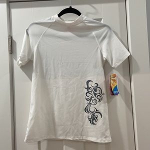 Kanu surf upf 50+ short sleeve rash guard swim top small NWT